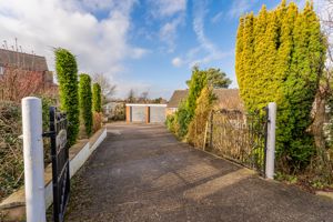Gated Driveway- click for photo gallery